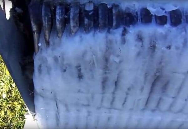 dehumidifier's coils freezing up
